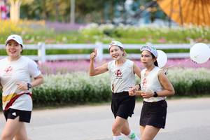 BIB: 
                            <button type="button" onclick="openModal(27851884)" class="btn btn-primary btn-sm float-right btn-popup" data-toggle="modal" data-target=".modal-high-quality">
                        <i class="fas fa-shopping-cart"></i> Add to Cart
                    </button>
                                            <button type="button" onclick="isThisMe(27851884, true)" class="btn btn-success btn-sm float-right btn-popup btn-isme hidden" data-toggle="tooltip" data-placement="bottom" title="นี่คือรูปของคุณใช่ไหม คลิกที่นี่เพื่อเอาเข้าอัลบั้ม">
                        <i class="fas fa-plus"></i> Add to album
                    </button>
                    <button type="button" onclick="isThisMe(27851884, false)" class="btn btn-warning btn-sm float-right btn-popup btn-isnotme hidden">
                        <i class="fas fa-ban"></i> Remove from album
                    </button>